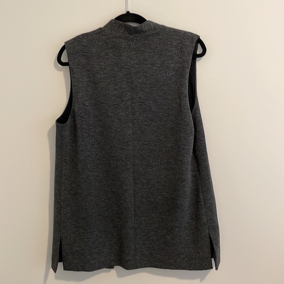 CLUB MONACO | EUC Grey vest - Picture 3 of 3